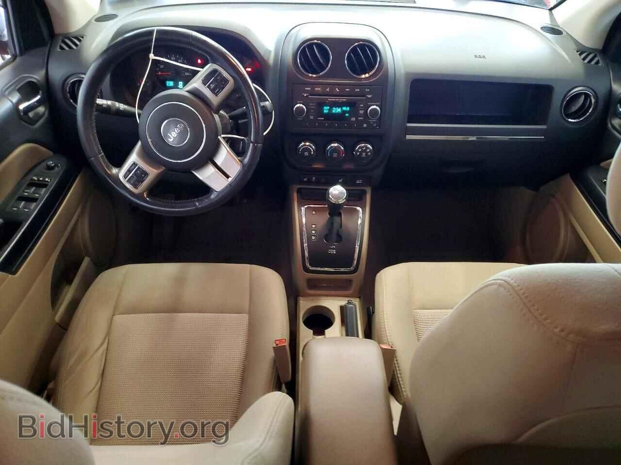 2012 JEEP COMPASS - VIN: 1C4NJDEB7CD525624 - Photo 8