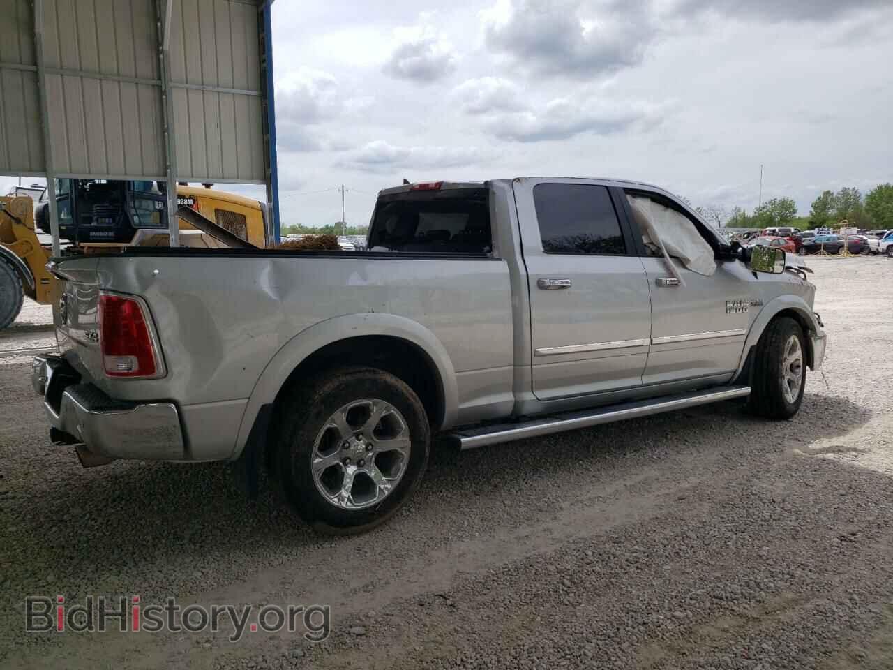 2017 RAM 1500 - VIN: 1C6RR7VT9HS734233 - Фото 3