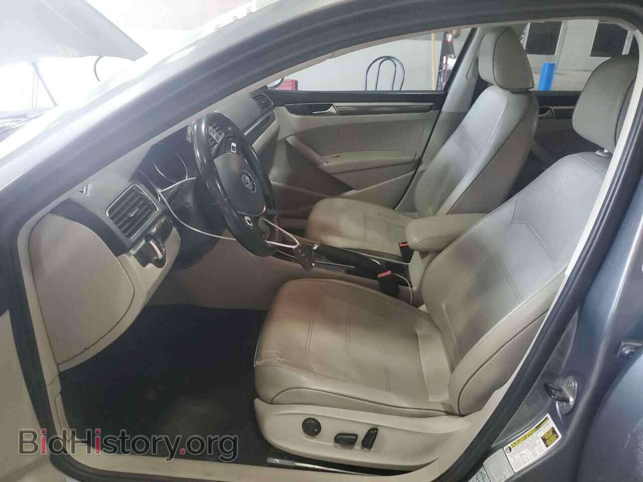 2017 VOLKSWAGEN PASSAT - VIN: 1VWBT7A3XHC008129 - Фото 7