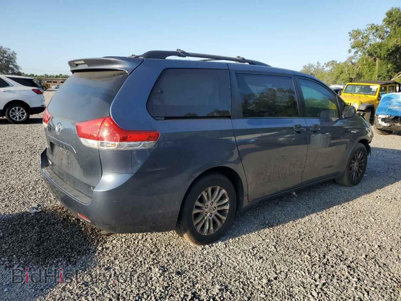2014 TOYOTA All Models - VIN: 5TDYK3DC5ES434633 - Фото 3