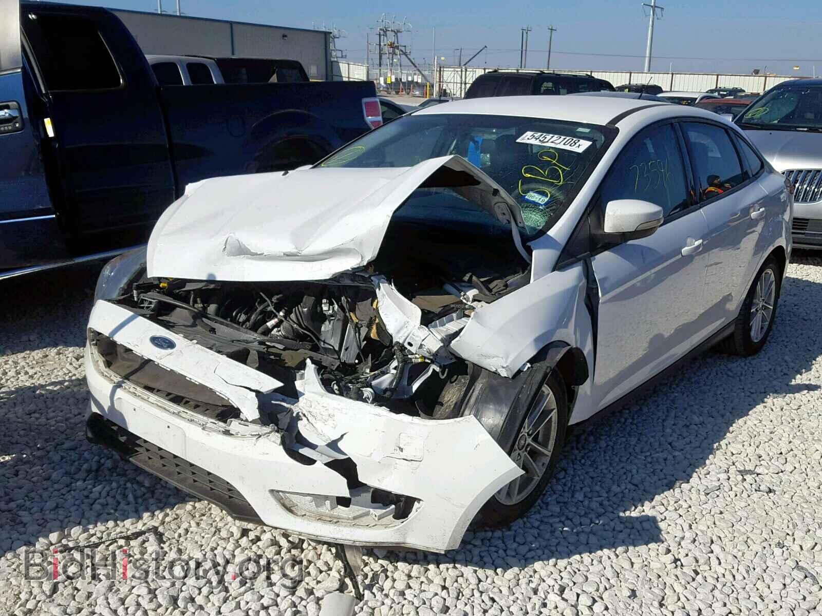 2015 FORD FOCUS - VIN: 1FADP3F21FL207341 - Photo 2