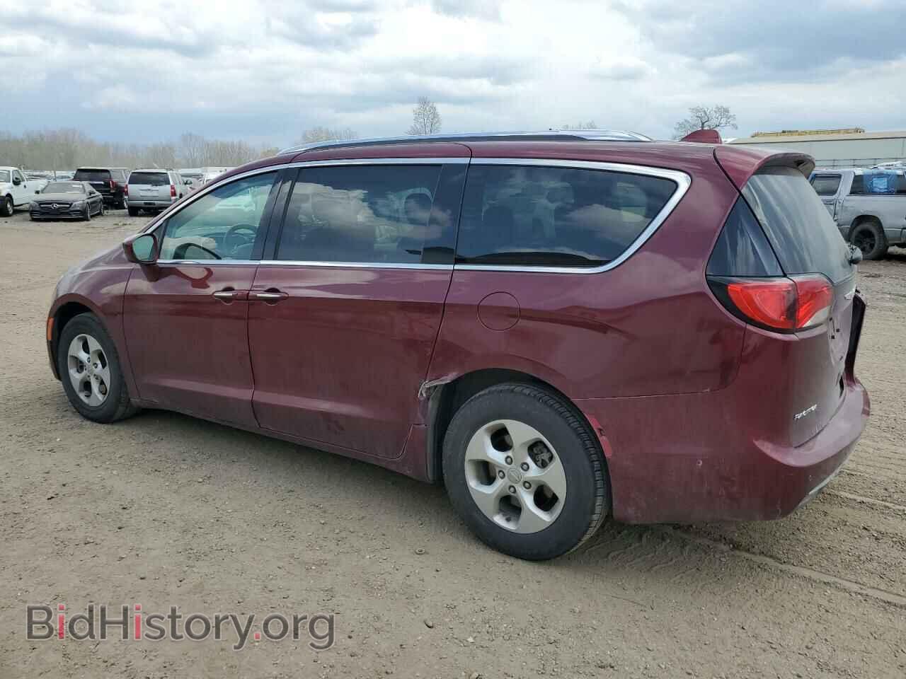 2017 CHRYSLER PACIFICA - VIN: 2C4RC1EG7HR511734 - Фото 2