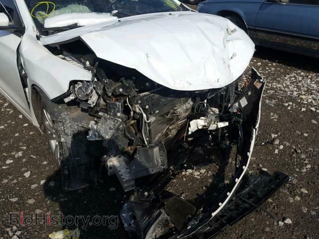 2015 CHRYSLER 200 - VIN: 1C3CCCABXFN529932 - Фото 9
