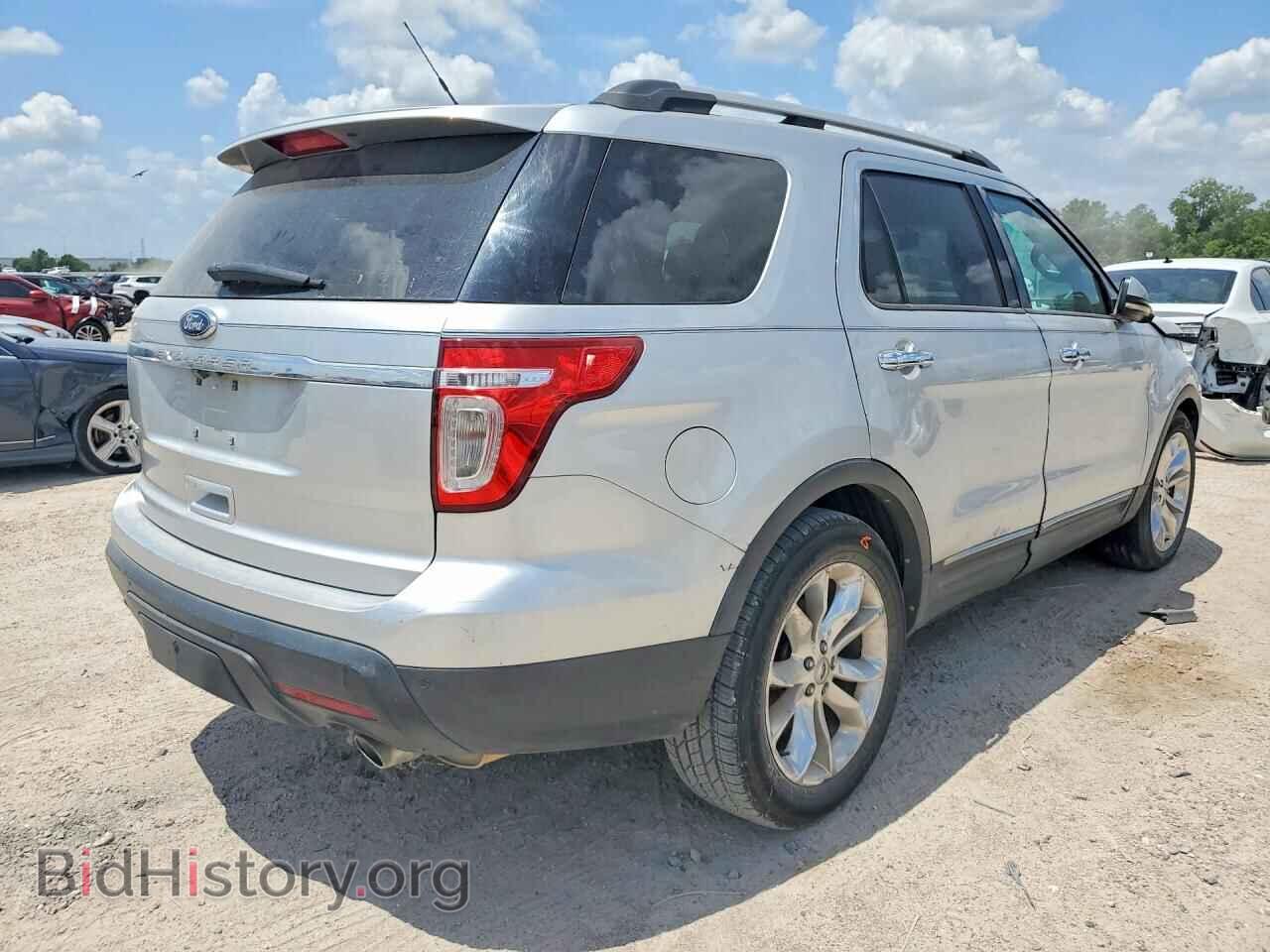 2011 FORD EXPLORER L - VIN: 1FMHK7F83BGA60718 - Photo 3
