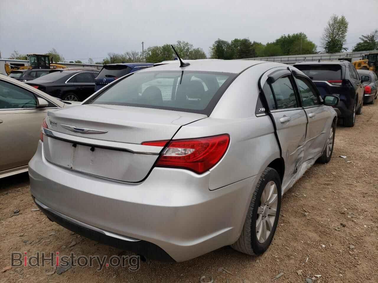 2011 CHRYSLER 200 - VIN: 1C3BC1FG6BN568080 - Фото 4