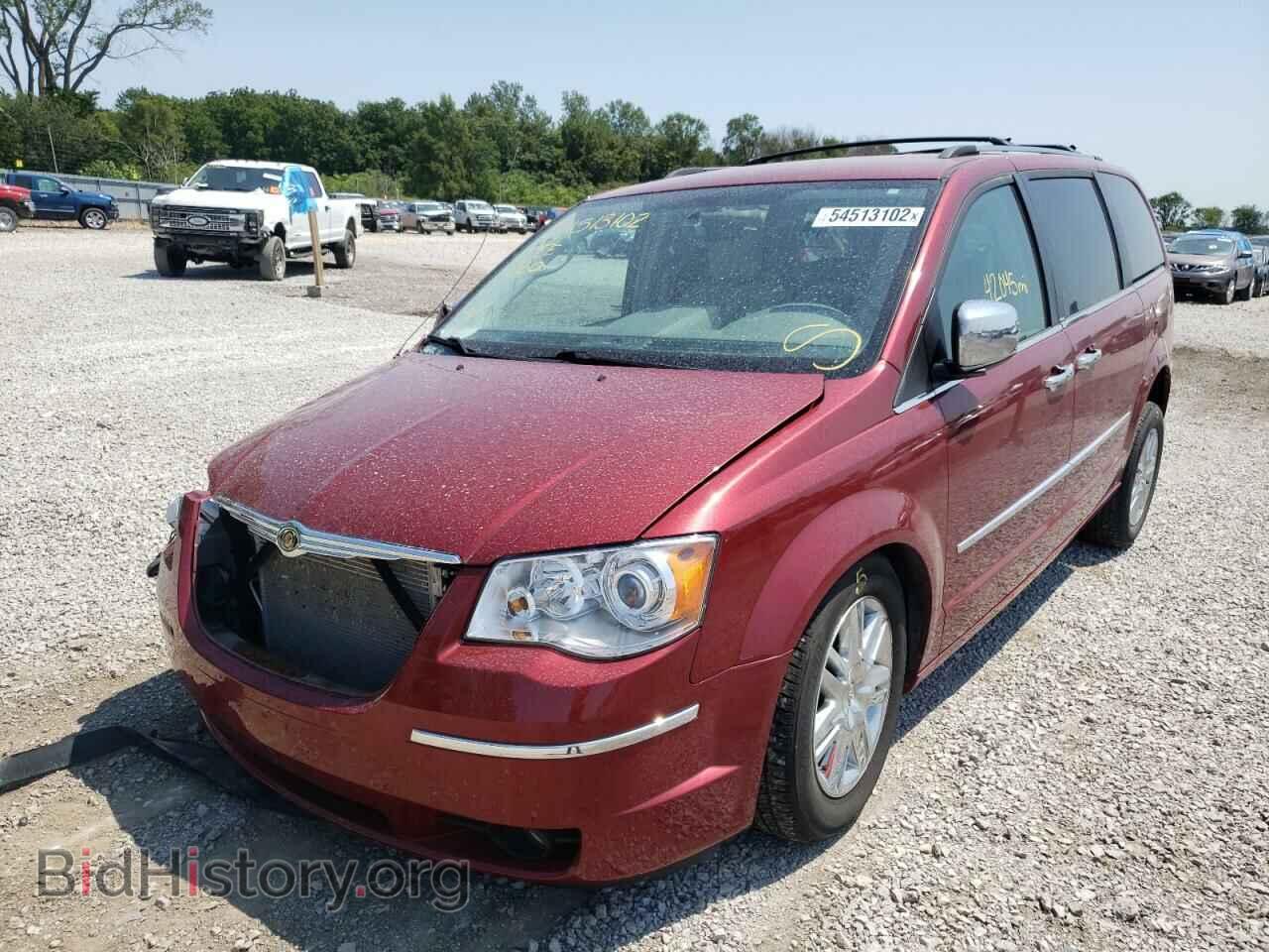 2010 CHRYSLER MINIVAN - VIN: 2A4RR7DX5AR376871 - Photo 2
