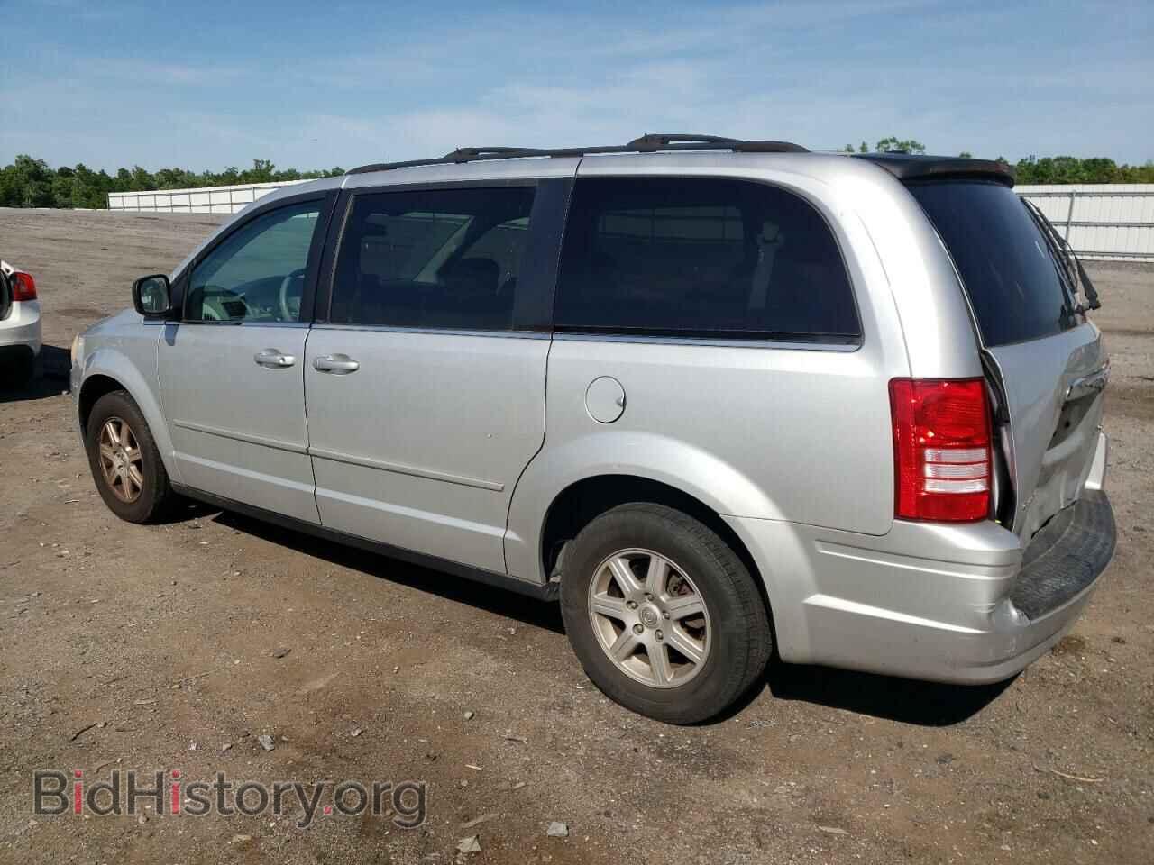 2010 CHRYSLER MINIVAN - VIN: 2A4RR2D14AR329961 - Photo 2
