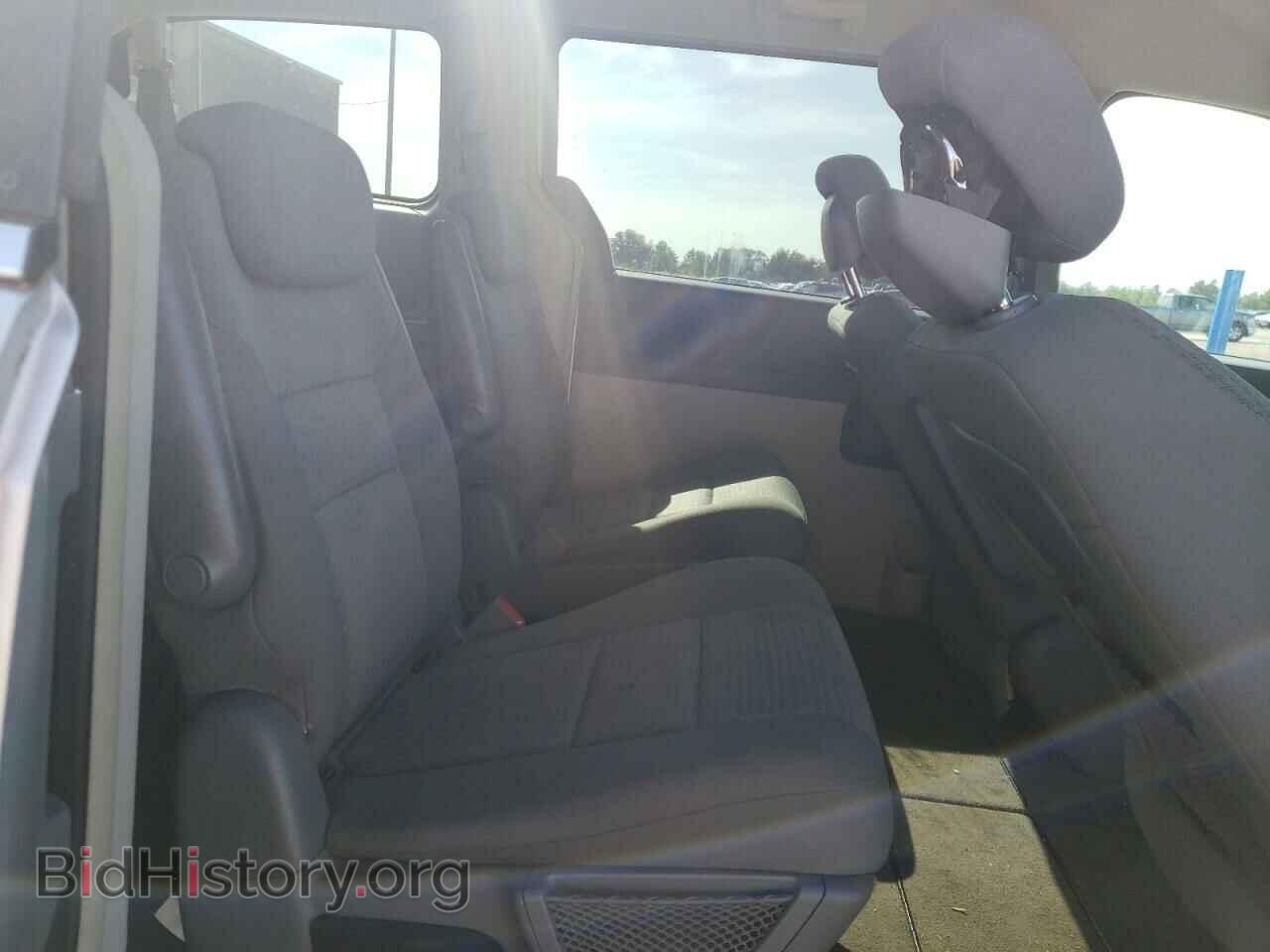 2010 CHRYSLER MINIVAN - VIN: 2A4RR2D14AR329961 - Photo 11