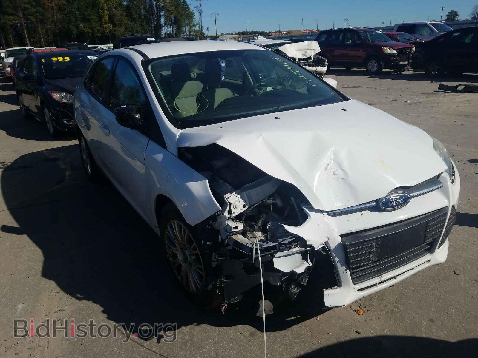Photo 1FAHP3F2XCL107896 - FORD FOCUS 2012