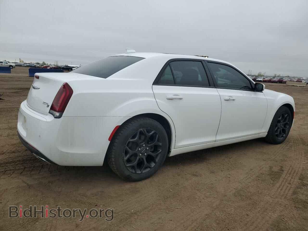 2019 CHRYSLER 300 - VIN: 2C3CCAGG7KH701361 - Photo 3