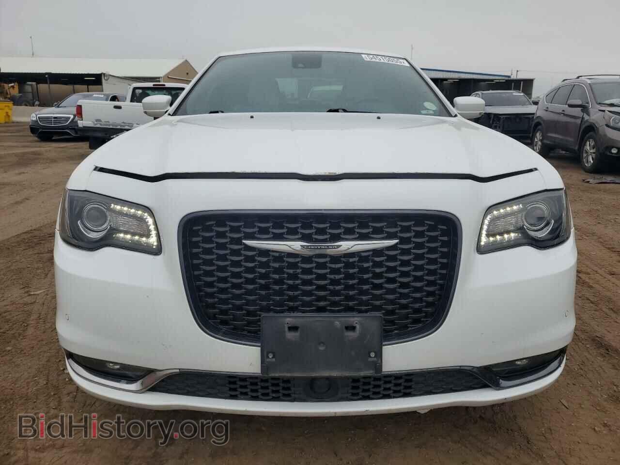 2019 CHRYSLER 300 - VIN: 2C3CCAGG7KH701361 - Photo 5