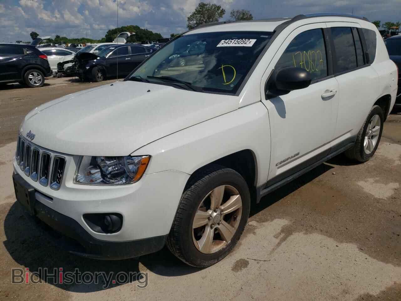 2011 JEEP COMPASS - VIN: 1J4NT1FA2BD155593 - Фото 2