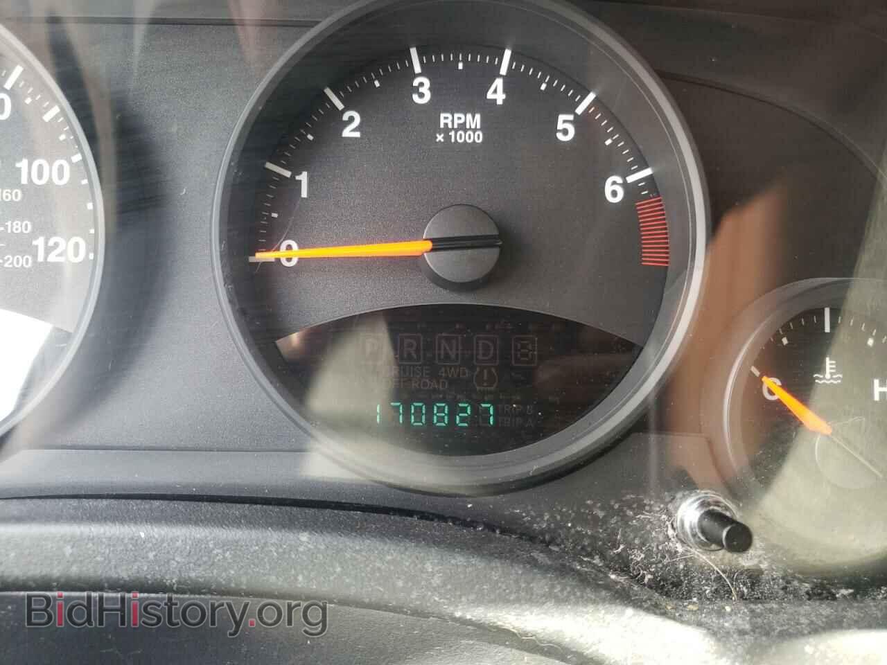 2011 JEEP COMPASS - VIN: 1J4NT1FA2BD155593 - Фото 8