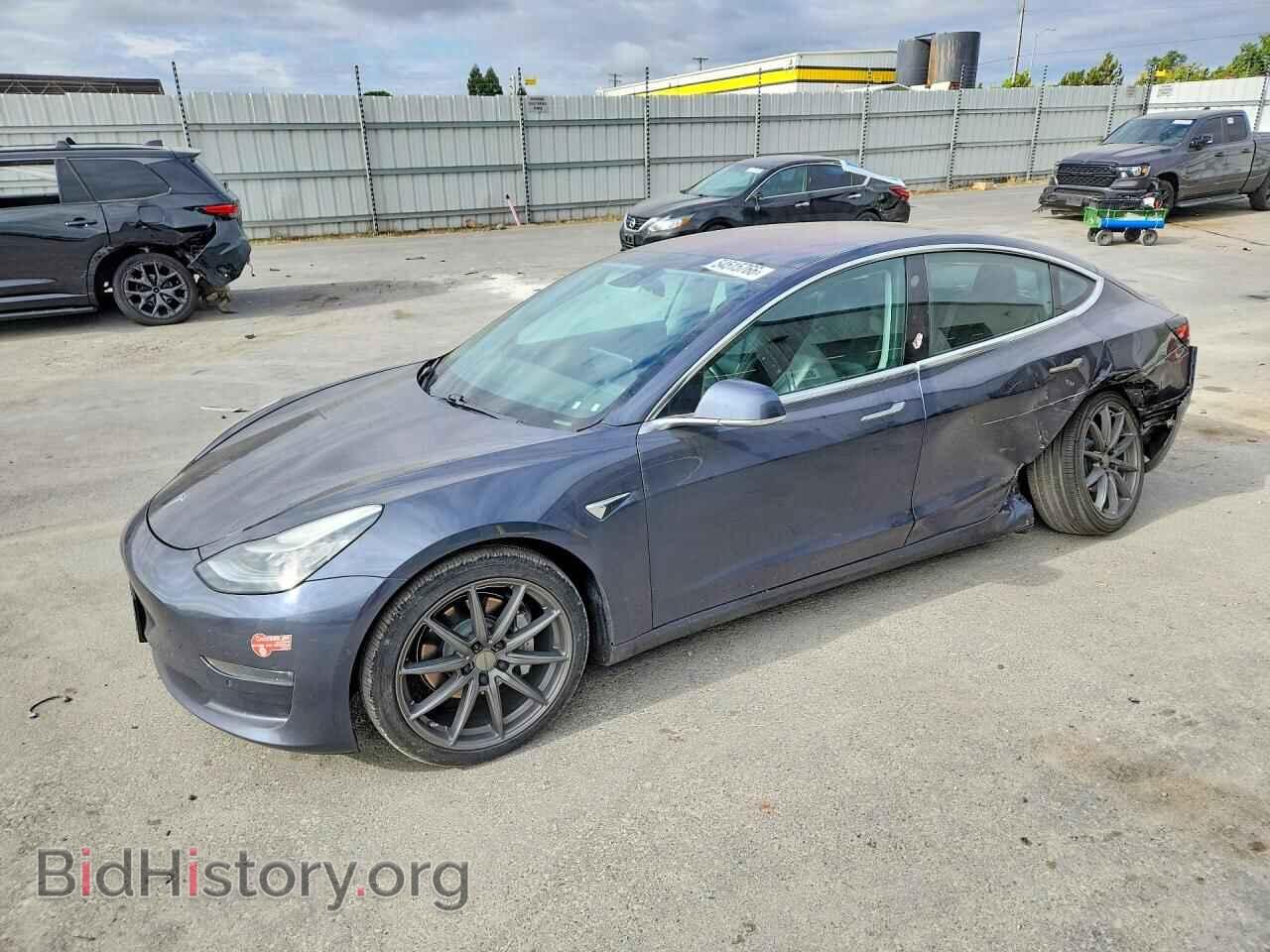 Фотография 5YJ3E1EAXJF046461 - TESLA MODEL 3 2018