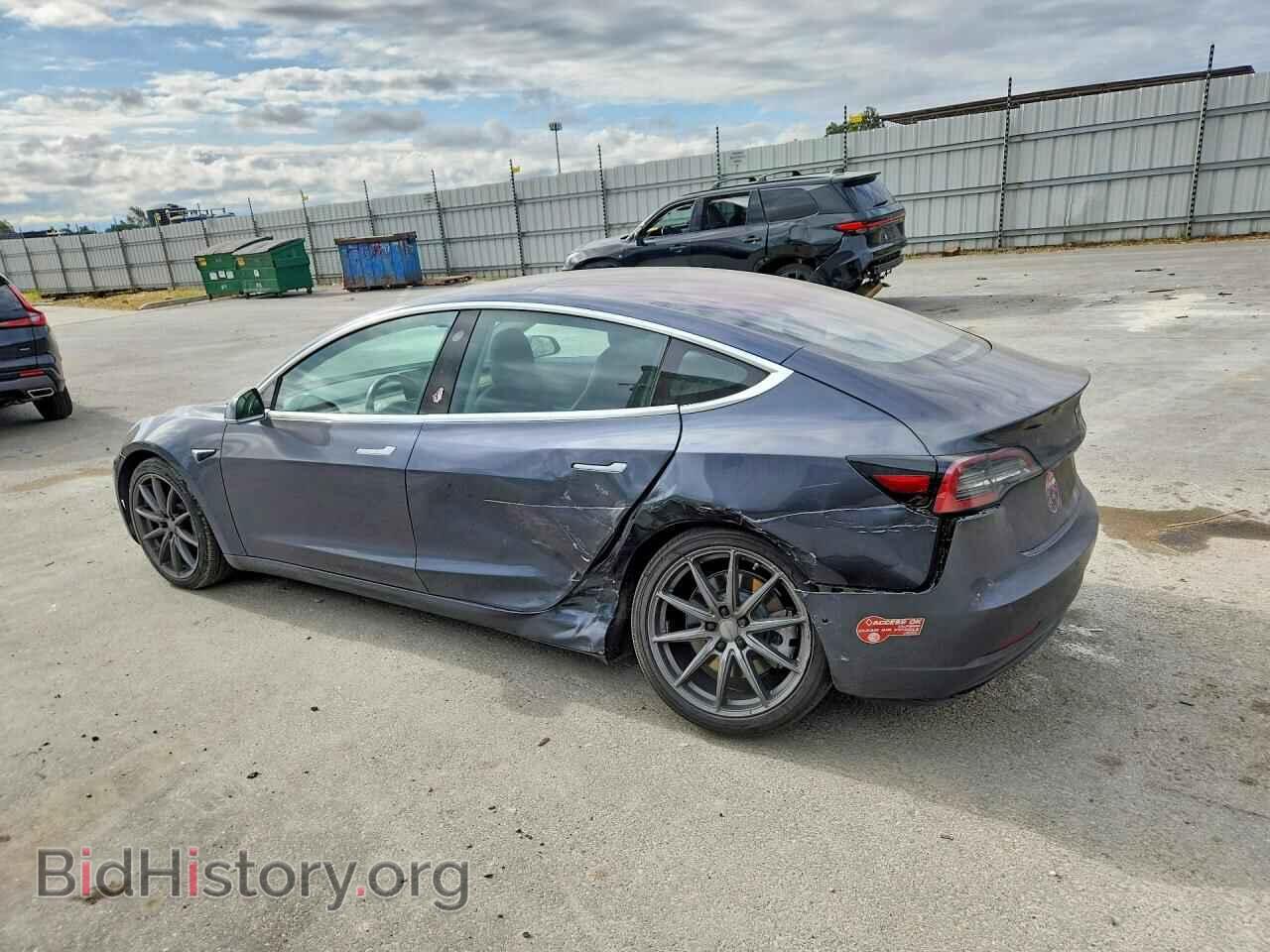 2018 TESLA MODEL 3 - VIN: 5YJ3E1EAXJF046461 - Photo 2