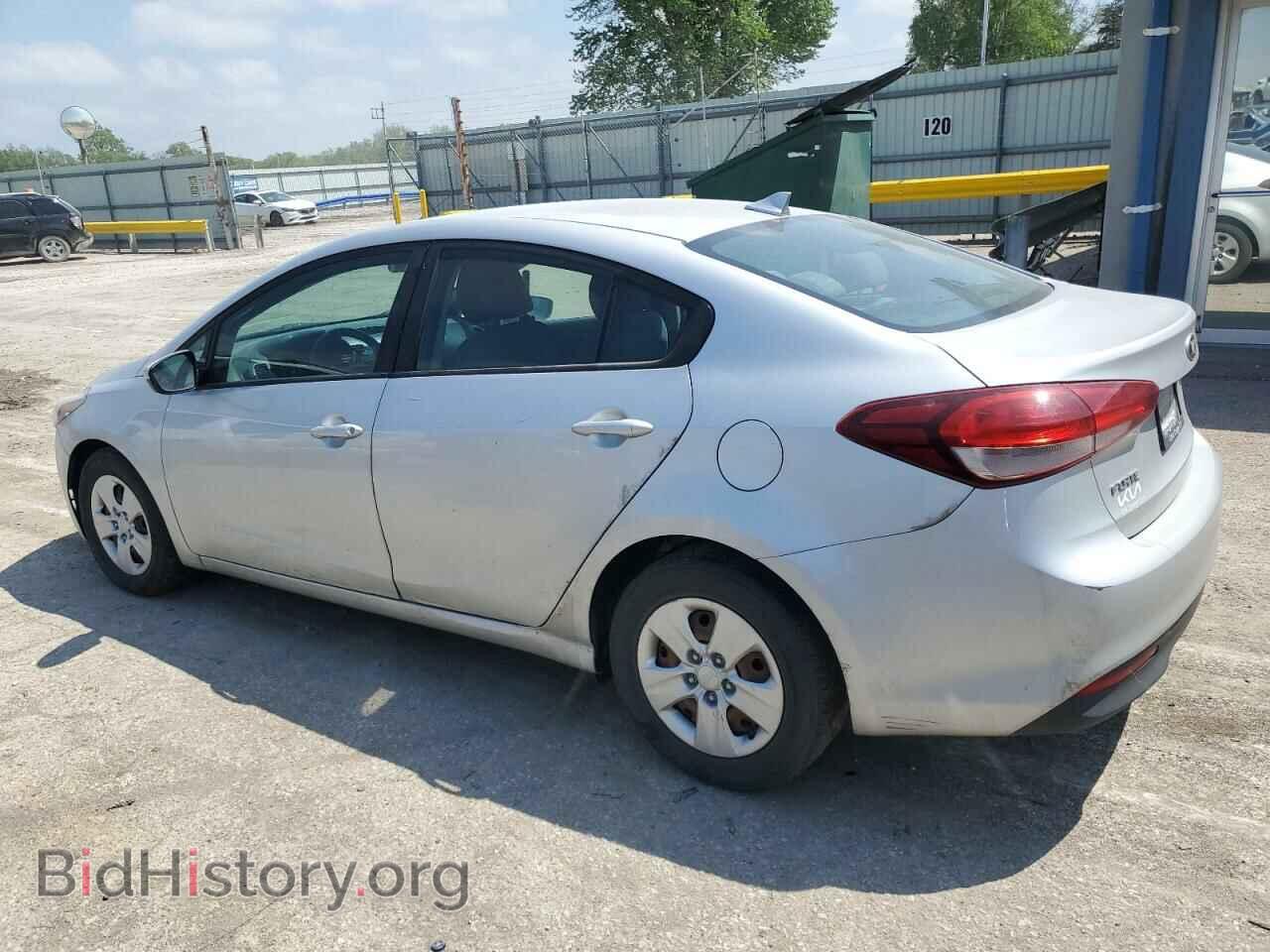 2017 KIA FORTE - VIN: 3KPFL4A72HE049031 - Фото 2