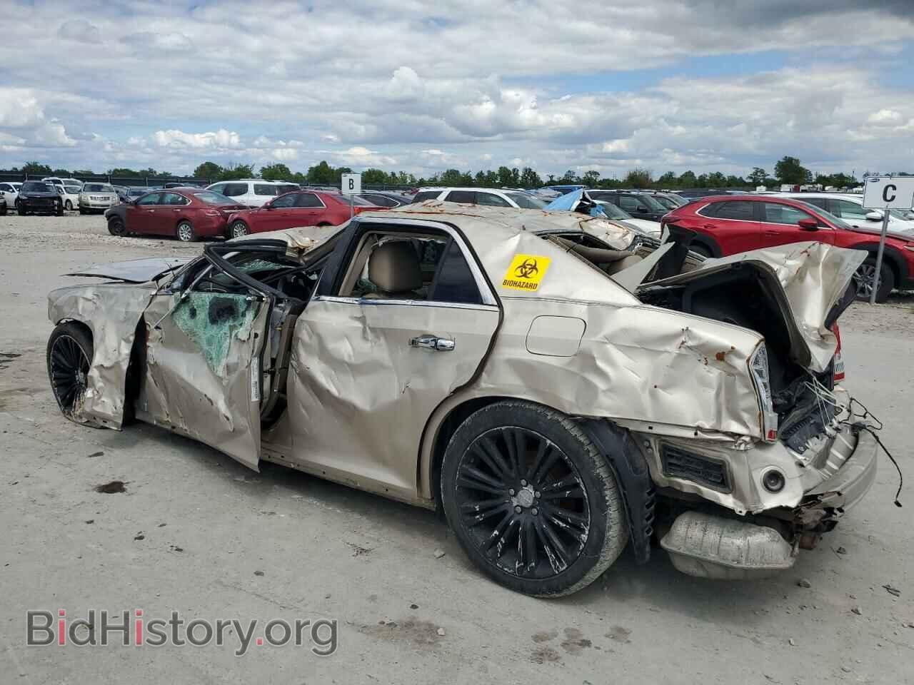 2012 CHRYSLER 300 - VIN: 2C3CCAET2CH273491 - Фото 2