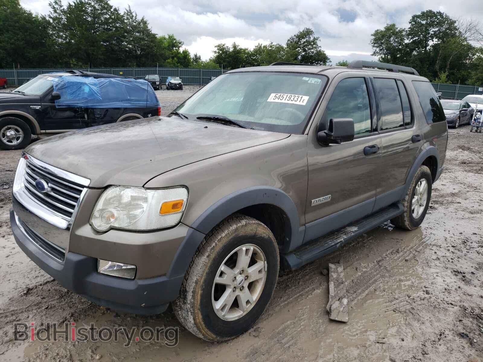 2006 FORD EXPLORER - VIN: 1FMEU73856UA53942 - Фото 2