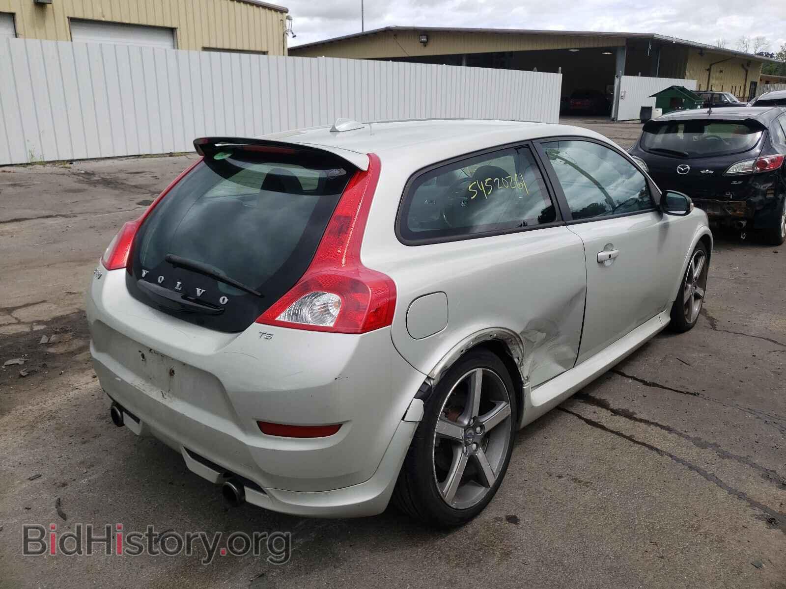 2011 VOLVO C30 - VIN: YV1672MK8B2203328 - Фото 4