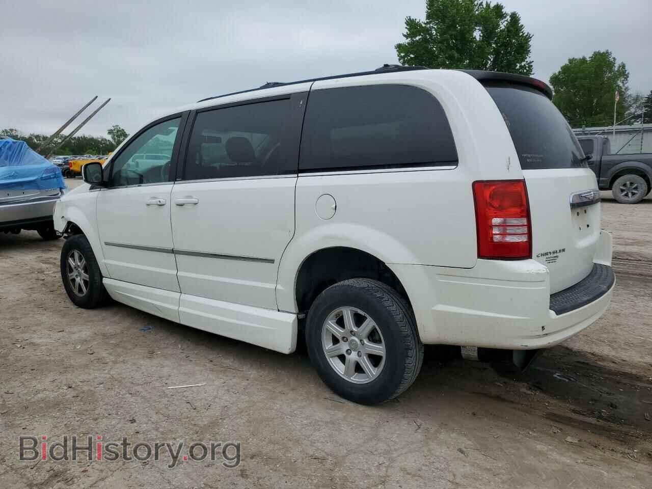 2010 CHRYSLER MINIVAN - VIN: 2A4RR5D16AR245691 - Фото 2