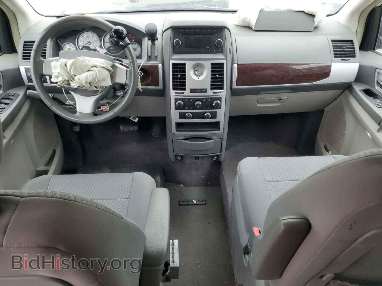2010 CHRYSLER MINIVAN - VIN: 2A4RR5D16AR245691 - Фото 8