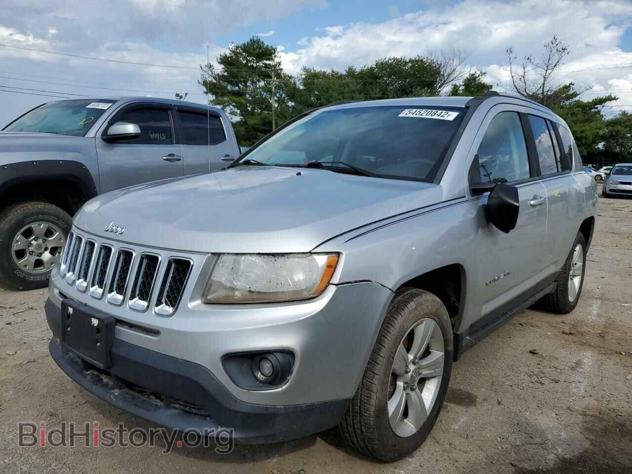 2012 JEEP COMPASS - VIN: 1C4NJDBB9CD588826 - Фото 2