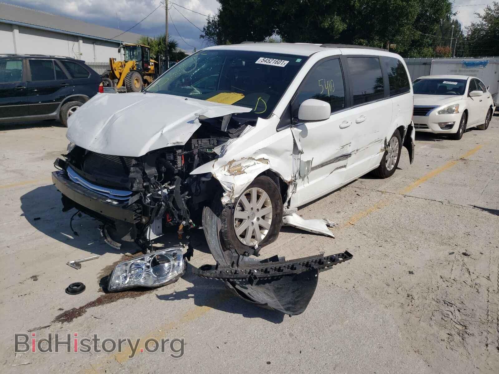2015 CHRYSLER MINIVAN - VIN: 2C4RC1BG0FR629223 - Фото 2