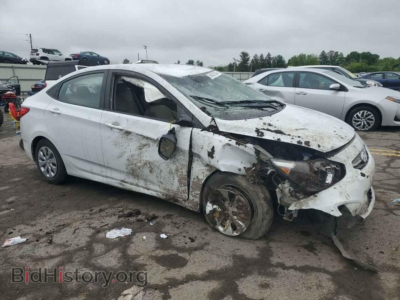 2017 HYUNDAI ACCENT - VIN: KMHCT4AE7HU366642 - Фото 4
