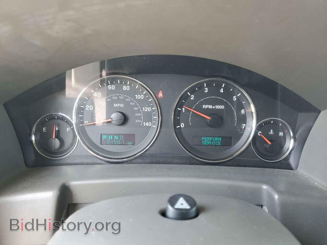 2006 JEEP COMMANDER - VIN: 1J8HG48N06C274675 - Photo 9