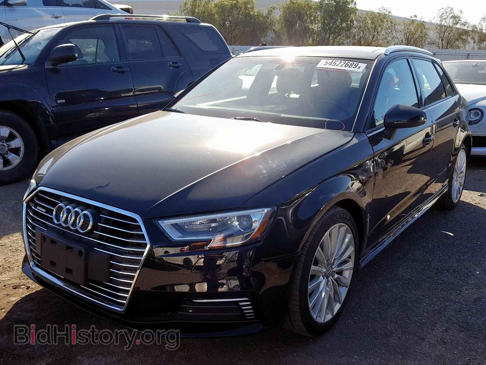 2017 AUDI A3 - VIN: WAUUPBFF4HA080104 - Фото 2