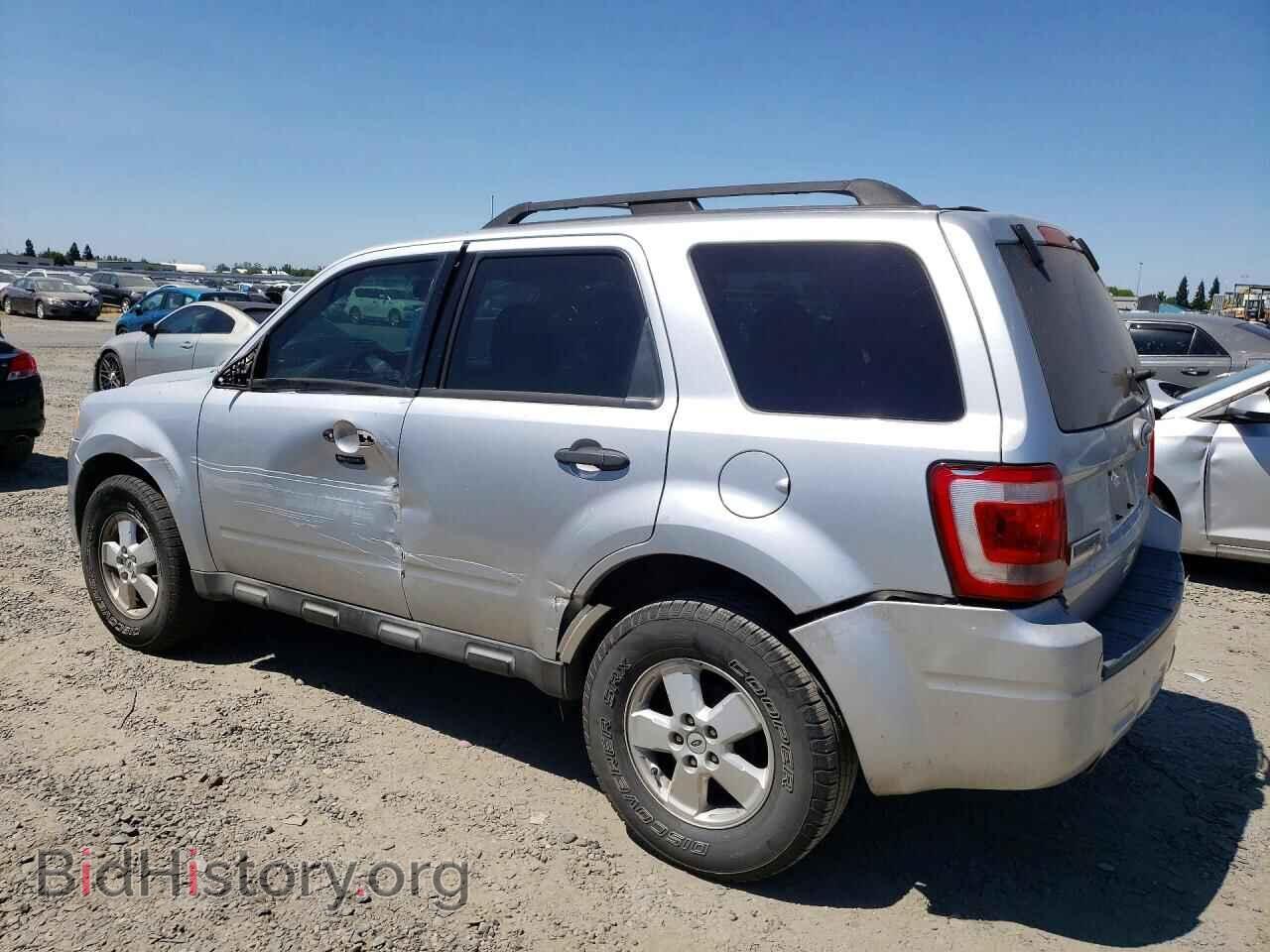 2010 FORD ESCAPE - VIN: 1FMCU0D7XAKB29521 - Фото 2