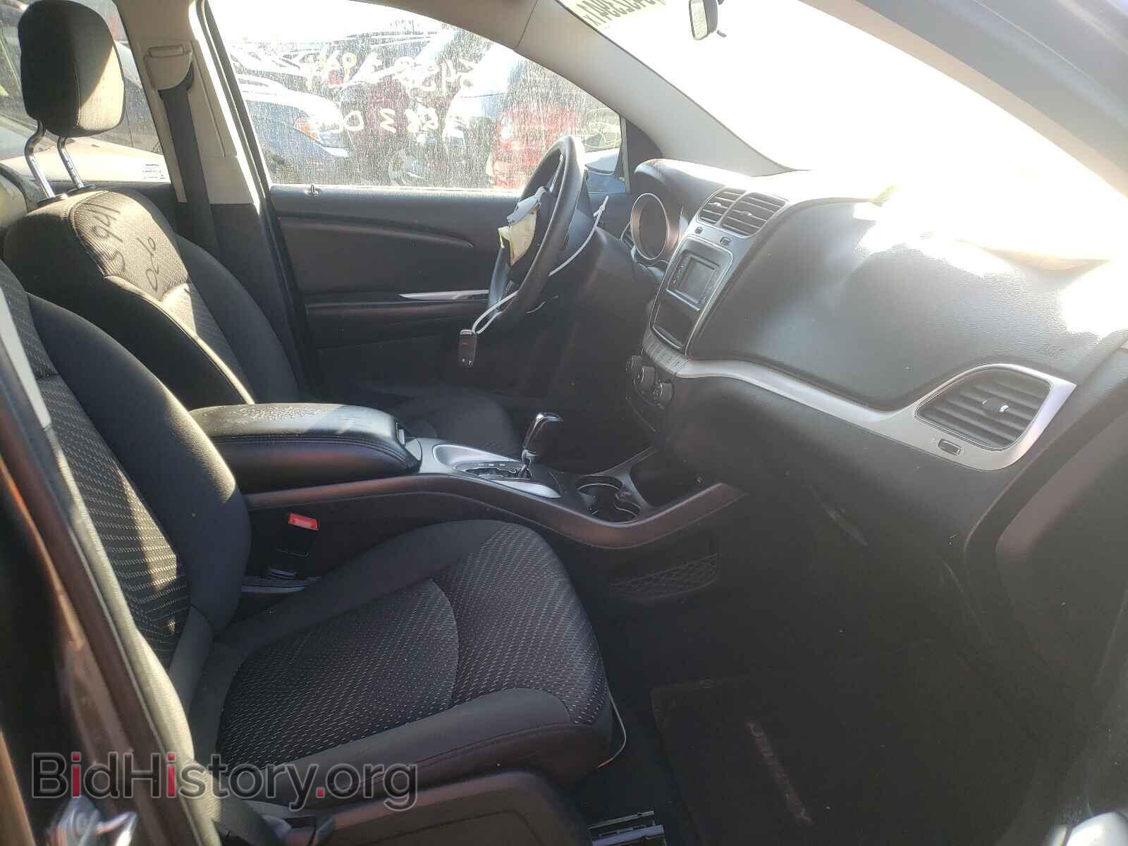 2017 DODGE JOURNEY - VIN: 3C4PDCBGXHT589846 - Фото 5
