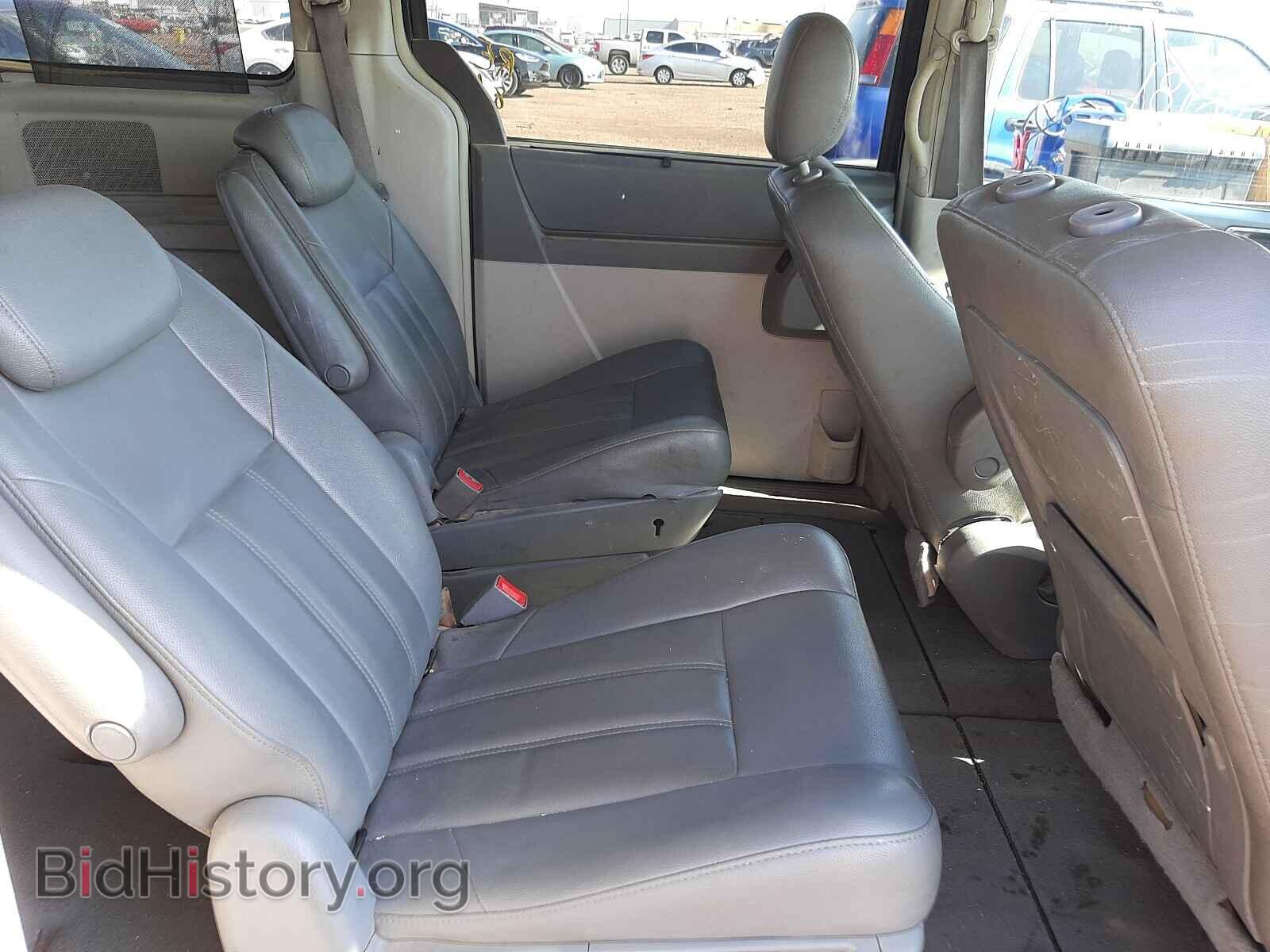 2008 CHRYSLER MINIVAN - VIN: 2A8HR54P78R792512 - Фото 6
