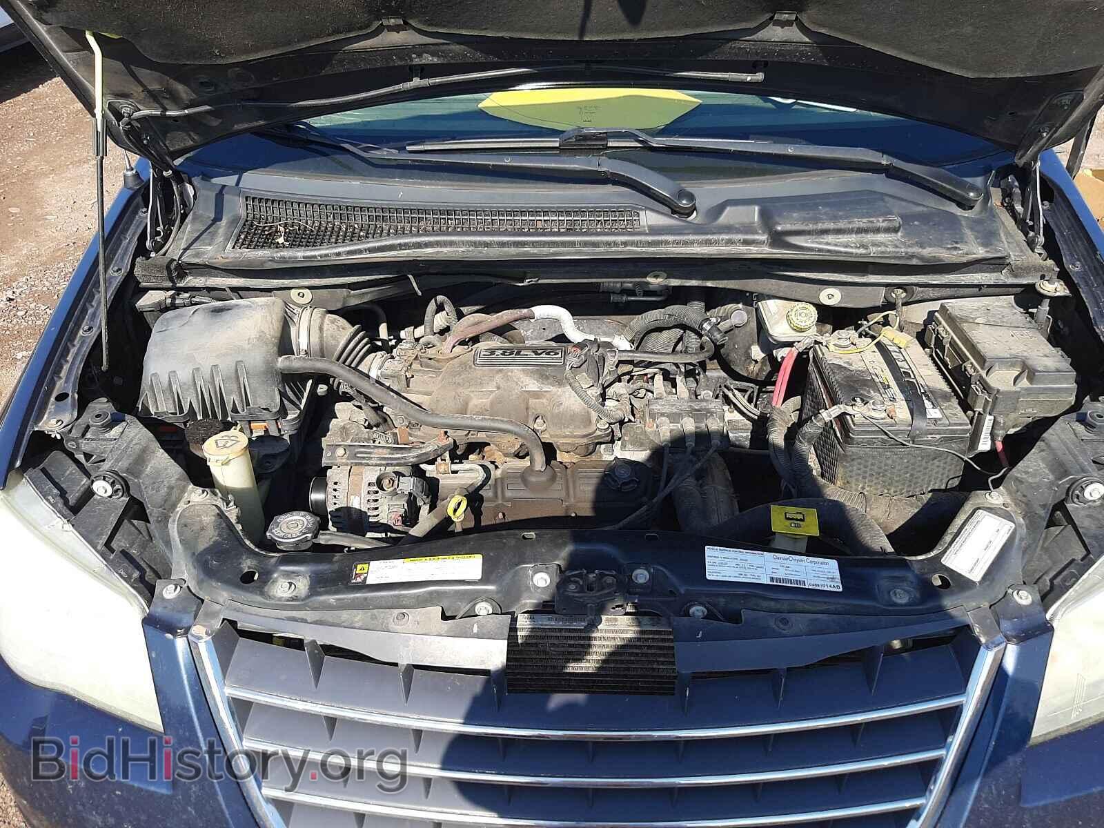 2008 CHRYSLER MINIVAN - VIN: 2A8HR54P78R792512 - Фото 7