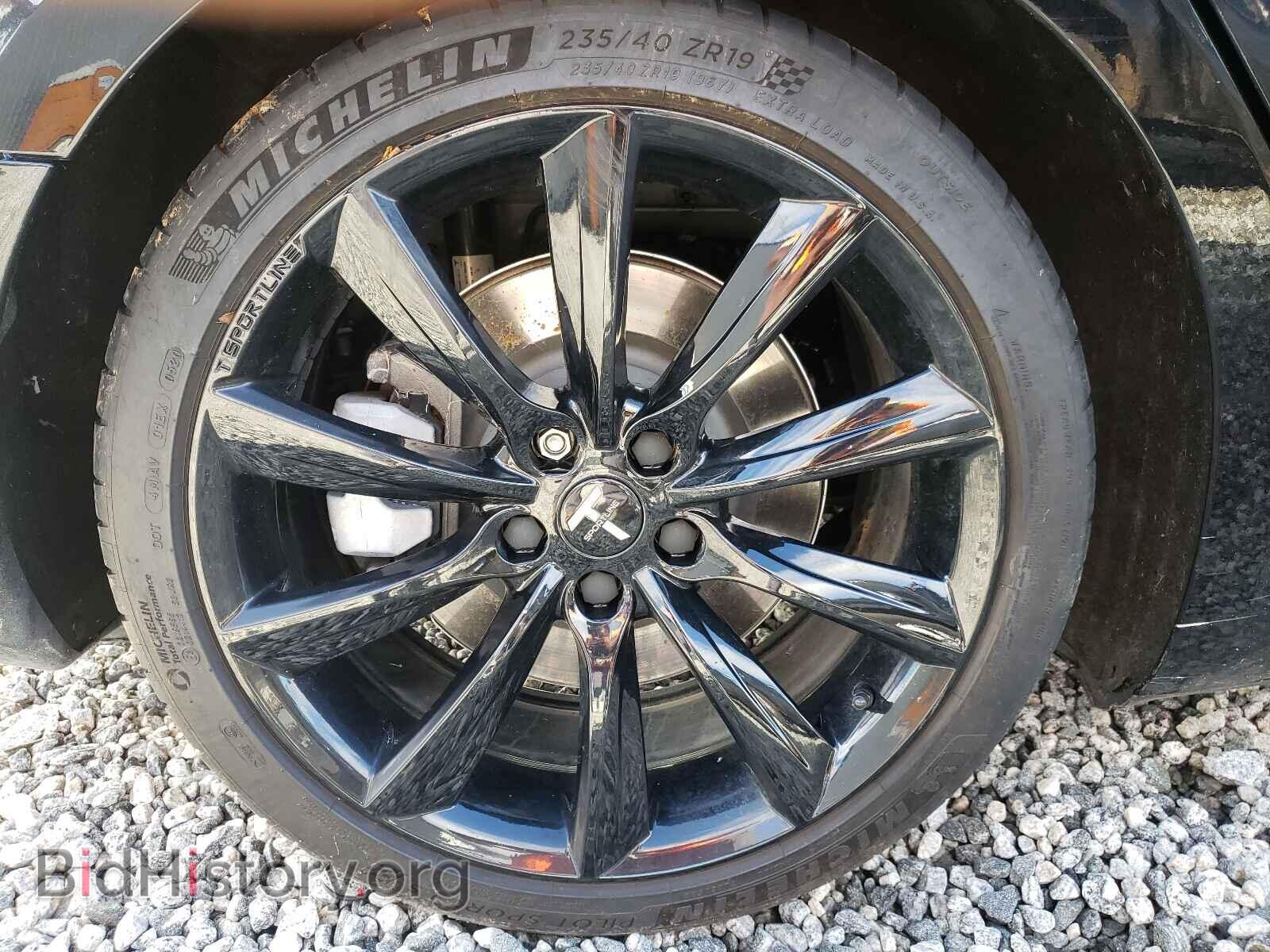 2019 TESLA MODEL 3 - VIN: 5YJ3E1EB0KF384235 - Фото 9