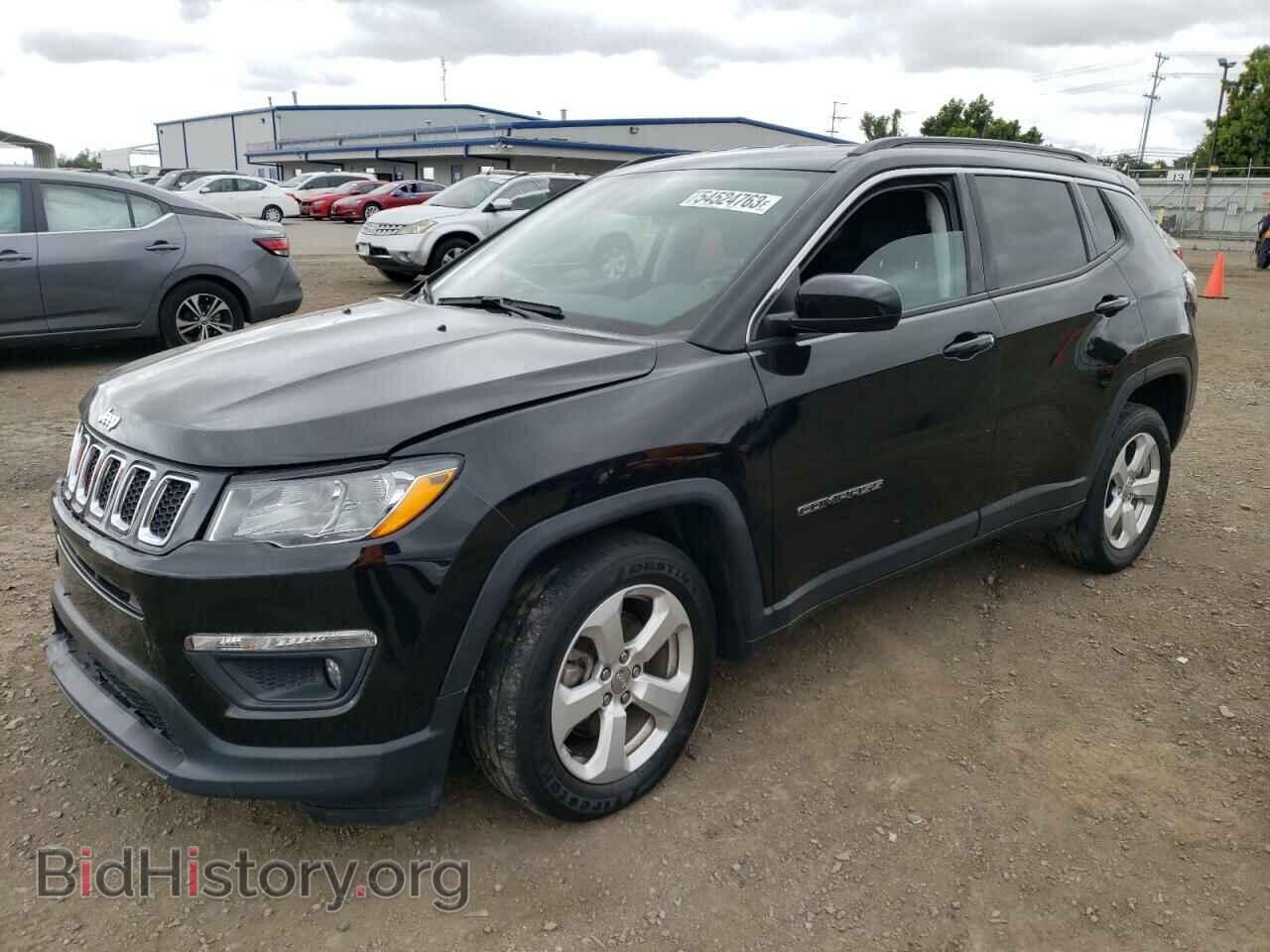 Фотография 3C4NJCBBXJT486923 - JEEP COMPASS 2018