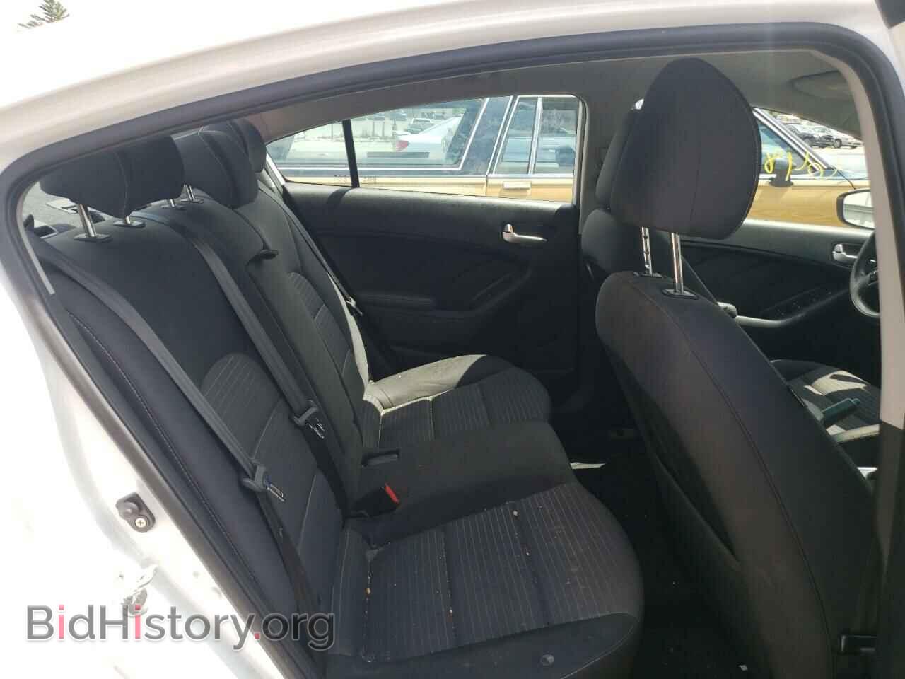 2017 KIA FORTE - VIN: 3KPFL4A79HE084844 - Фото 6