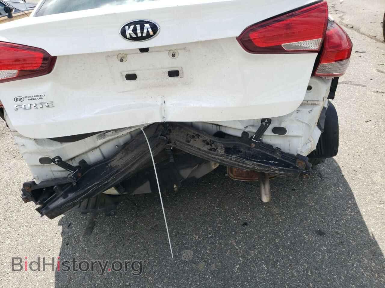 2017 KIA FORTE - VIN: 3KPFL4A79HE084844 - Фото 9