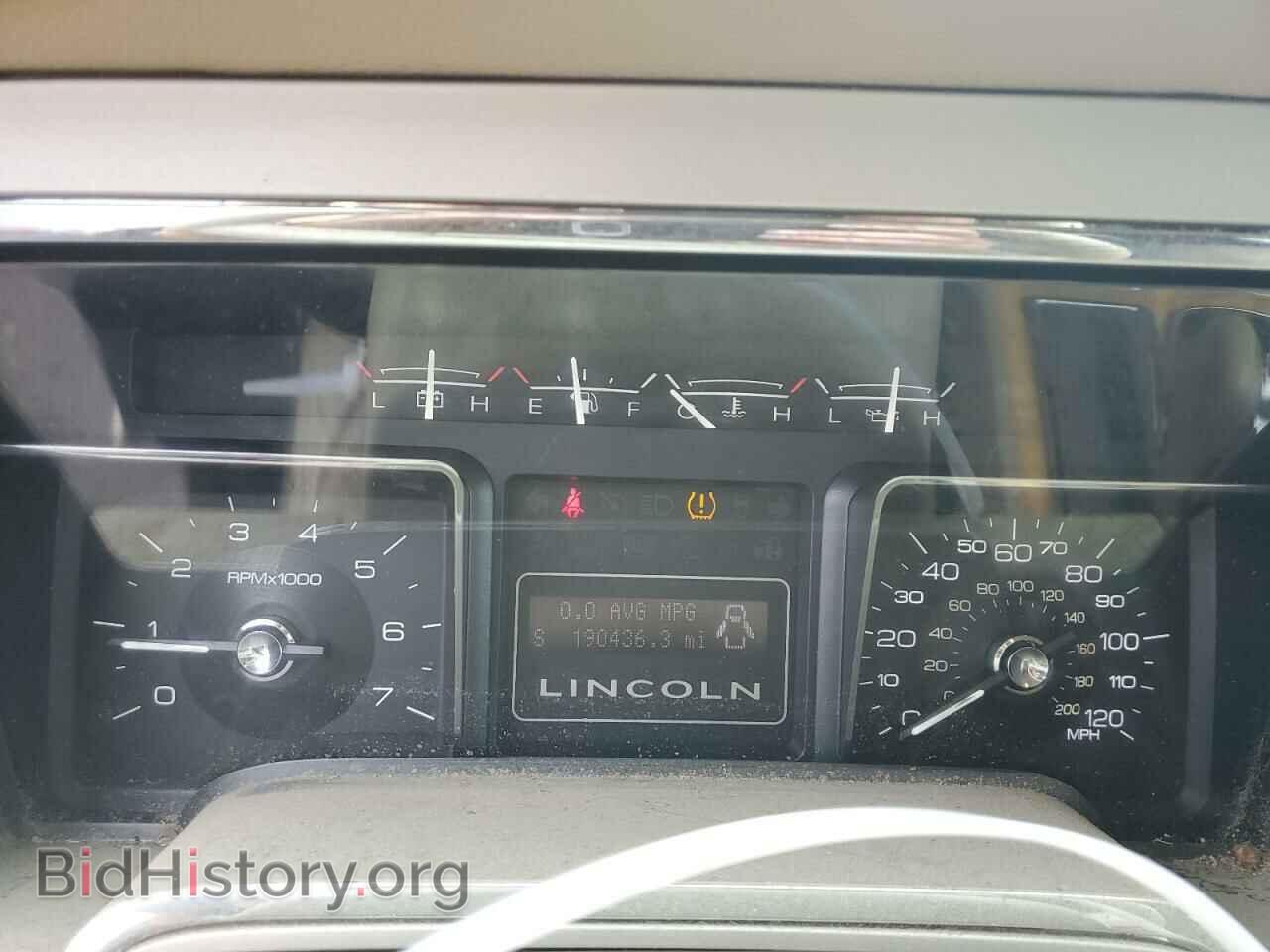 2009 LINCOLN NAVIGATOR - VIN: 5LMFU28599EJ01752 - Фото 9