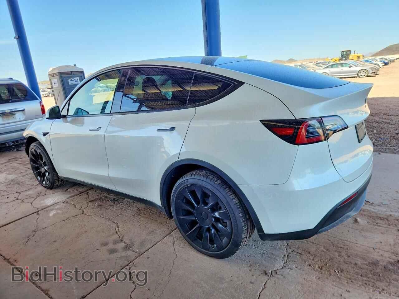 2023 TESLA MODEL Y - VIN: 7SAYGDEE3PF675916 - Photo 2