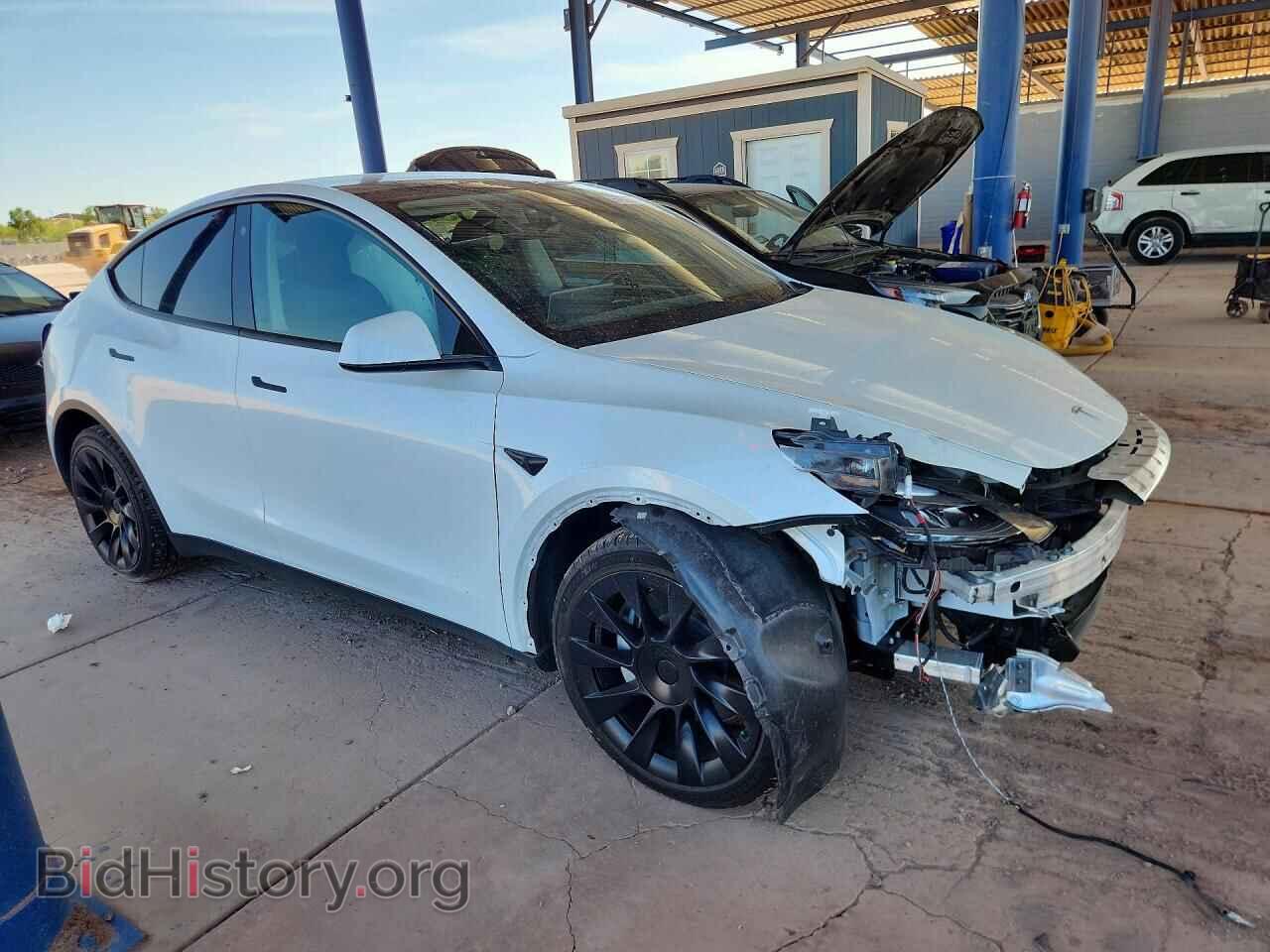 2023 TESLA MODEL Y - VIN: 7SAYGDEE3PF675916 - Photo 4