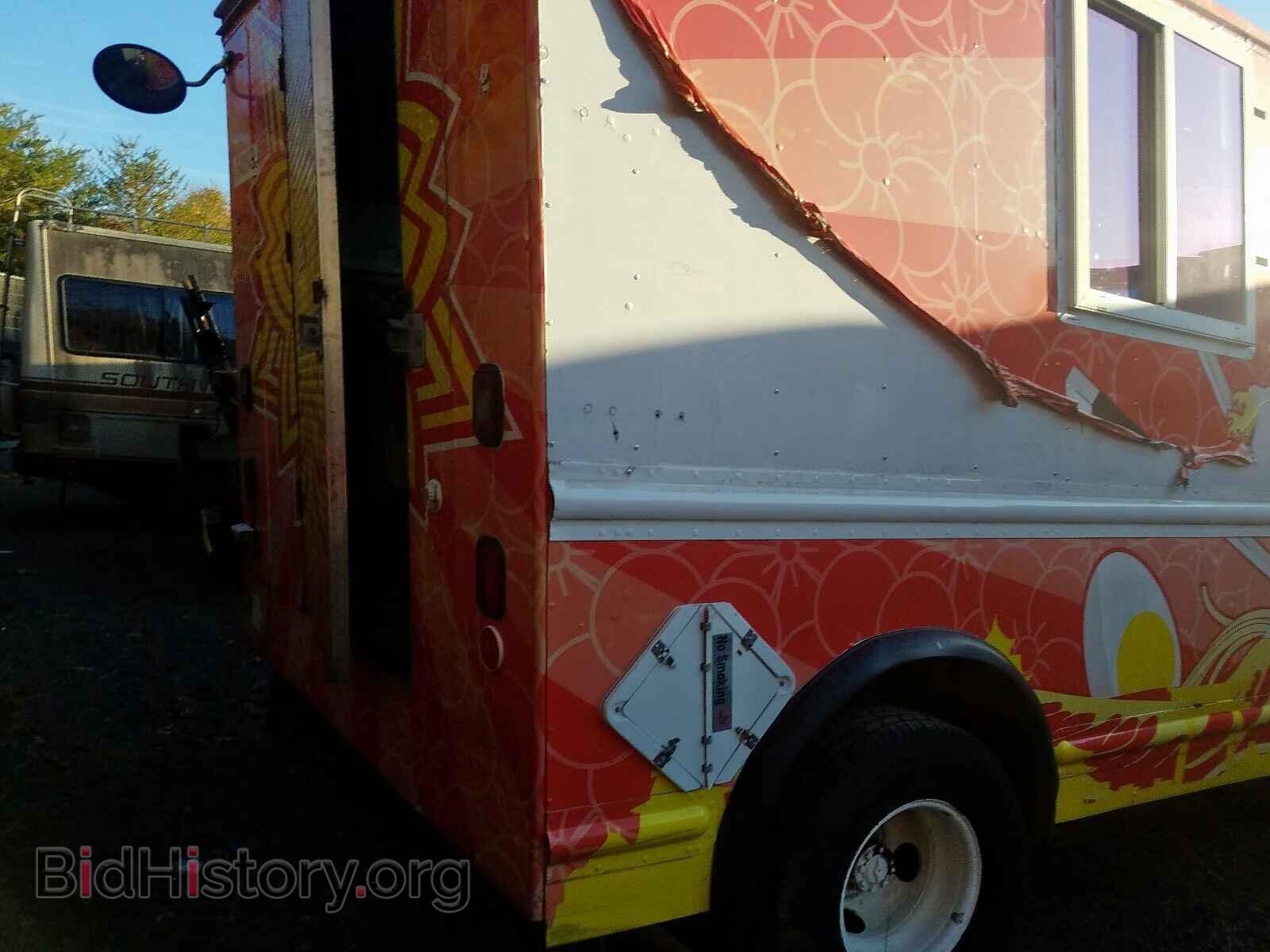 1987 FORD ECONOLINE - VIN: 1FCJE39H3HHC04689 - Photo 4