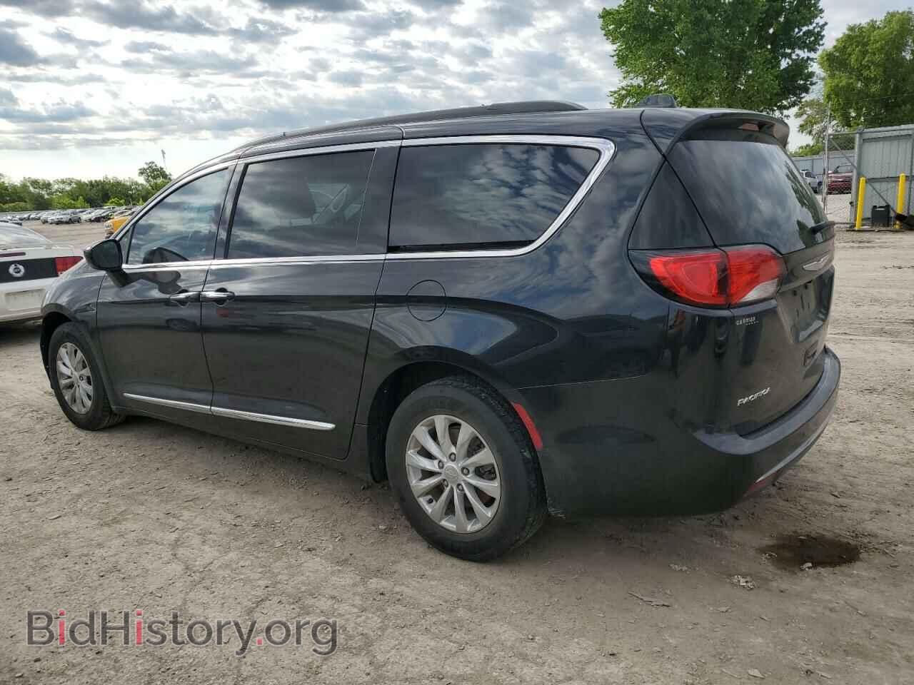 2017 CHRYSLER PACIFICA - VIN: 2C4RC1BG4HR683322 - Фото 2