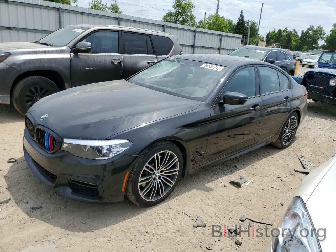 Photo WBAJE7C5XKWD55098 - BMW 5 SERIES 2019