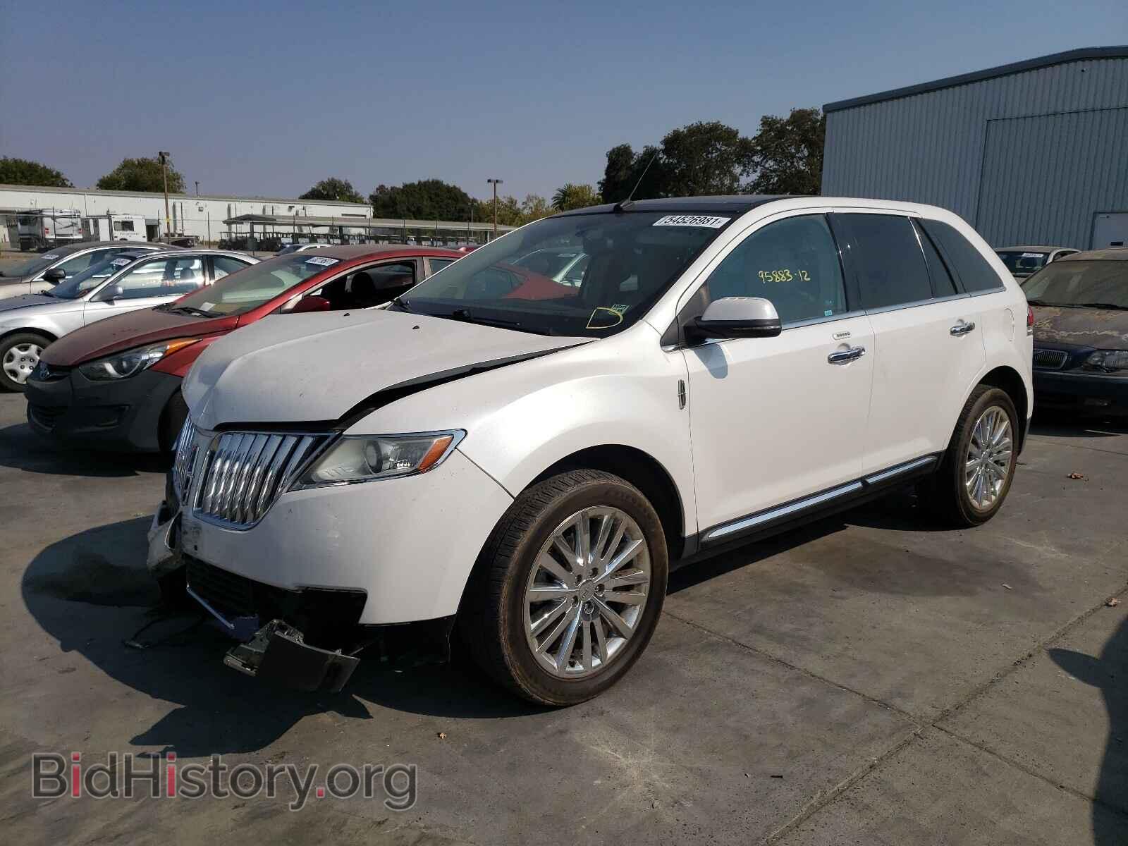 2012 LINCOLN MKX - VIN: 2LMDJ8JK8CBL01499 - Photo 2