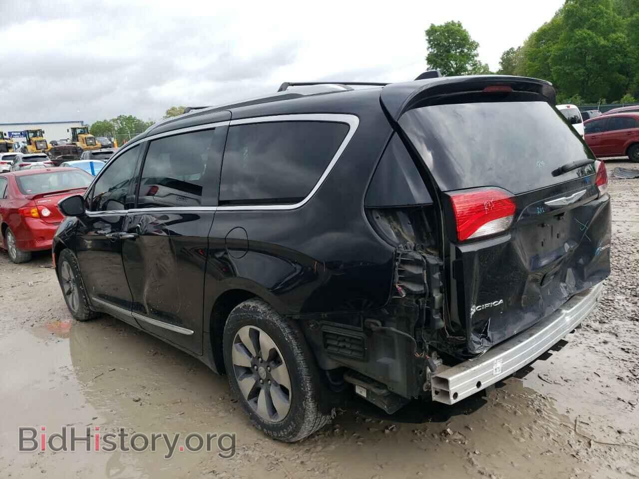 2018 CHRYSLER PACIFICA - VIN: 2C4RC1N72JR105592 - Фото 2