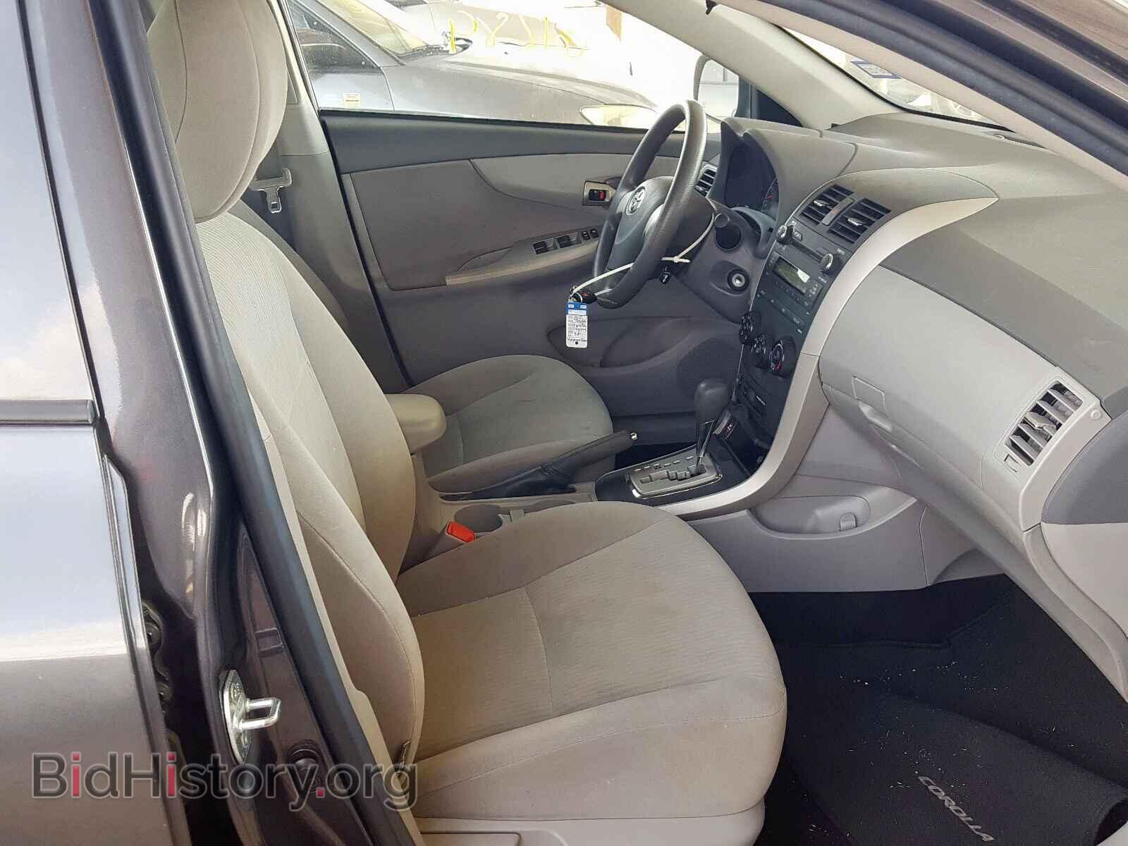2010 TOYOTA COROLLA BA - VIN: 2T1BU4EE7AC468579 - Фото 5