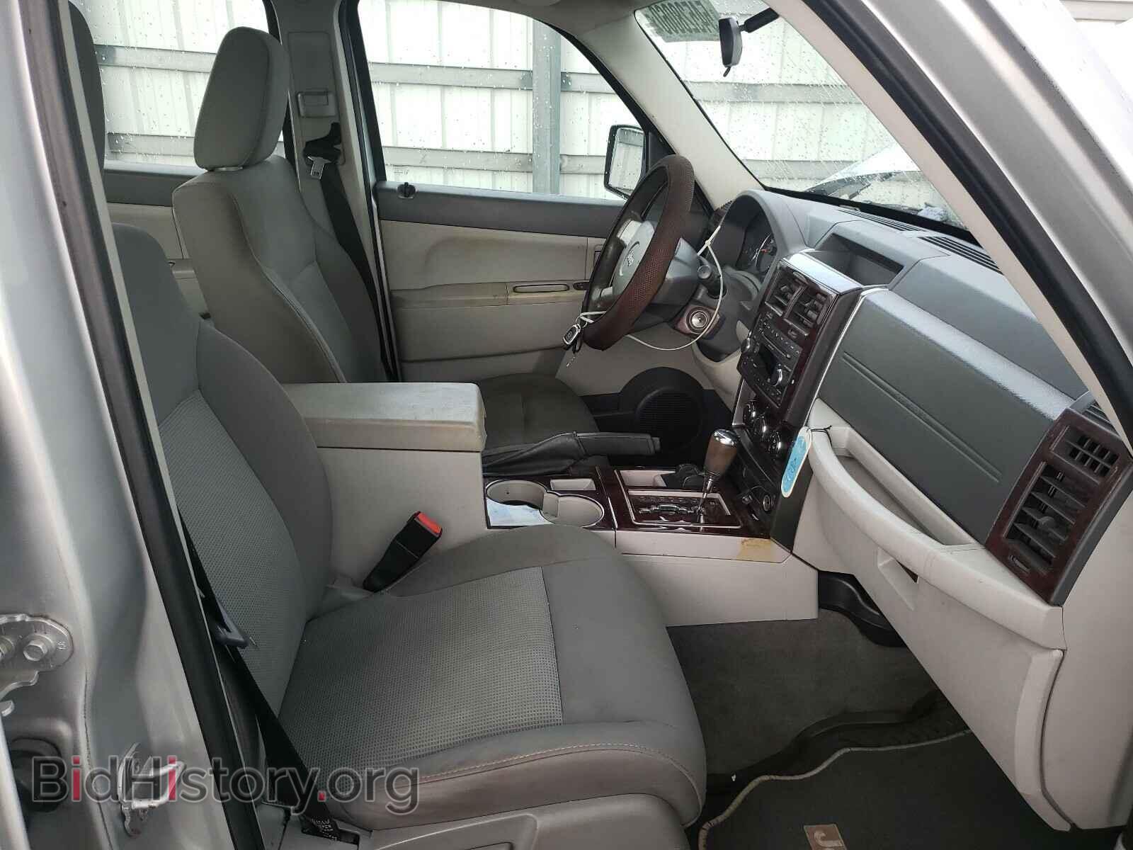 2008 JEEP LIBERTY - VIN: 1J8GN28K38W286607 - Фото 5