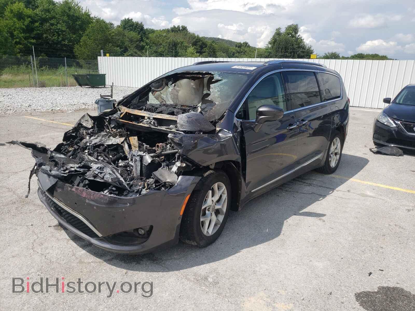 2018 CHRYSLER PACIFICA - VIN: 2C4RC1BG8JR100854 - Фото 2