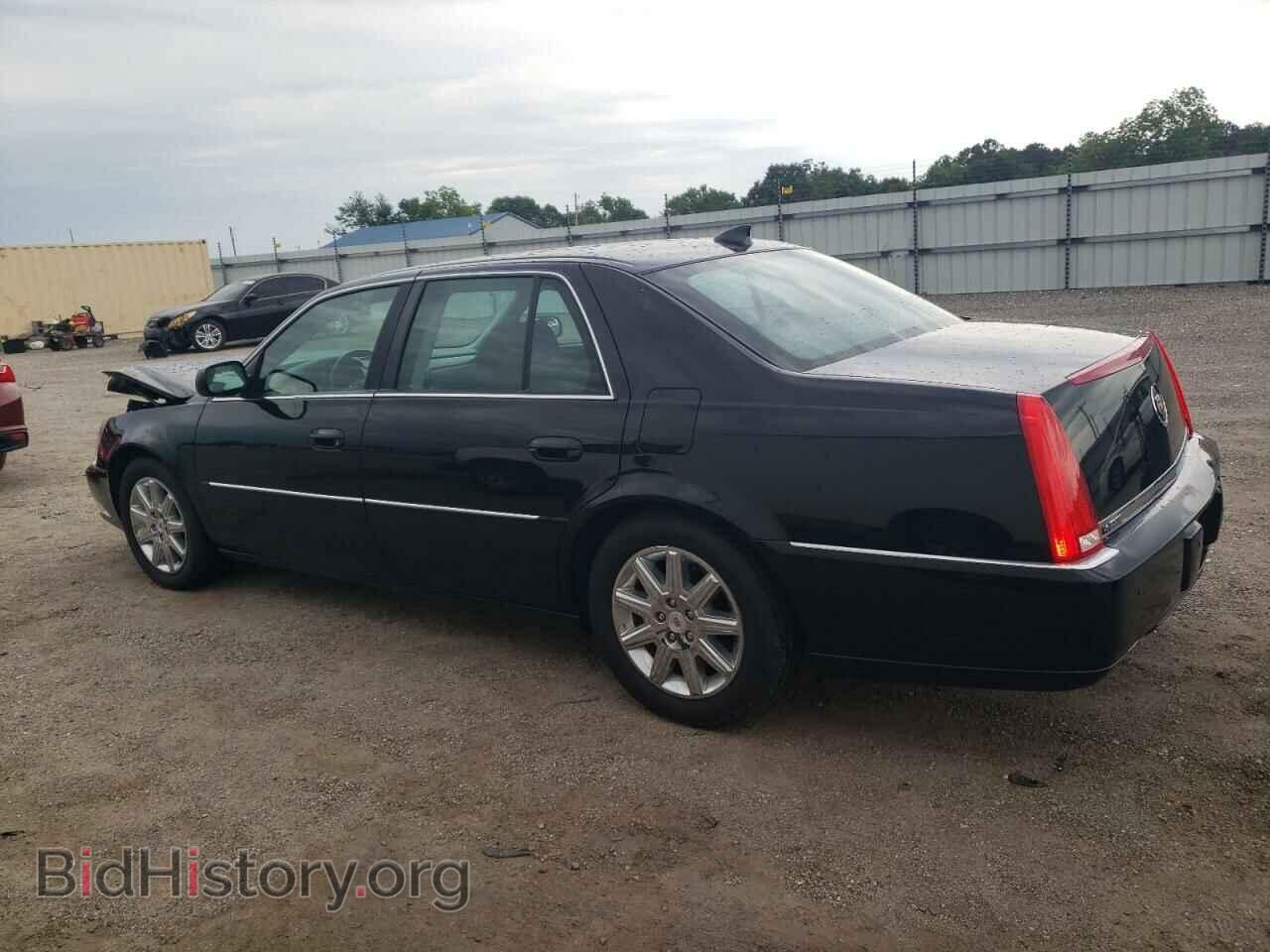 2011 CADILLAC DTS - VIN: 1G6KH5E66BU116247 - Фото 2